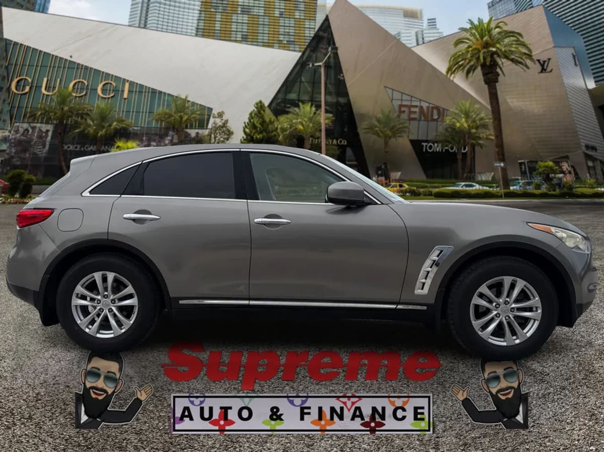 2014 INFINITI QX70 41