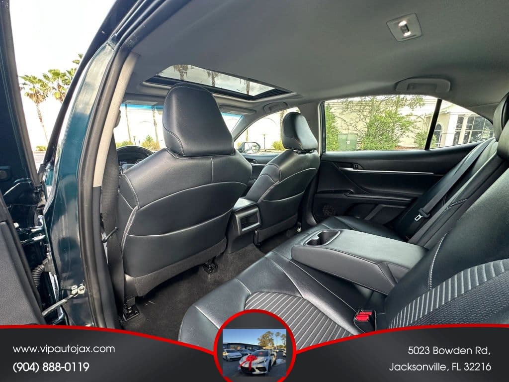 2018 Toyota Camry 13