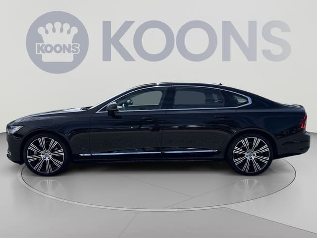 2023 Volvo S90