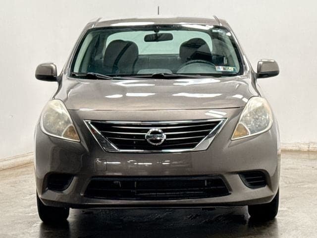 2014 Nissan Versa Sedan 17