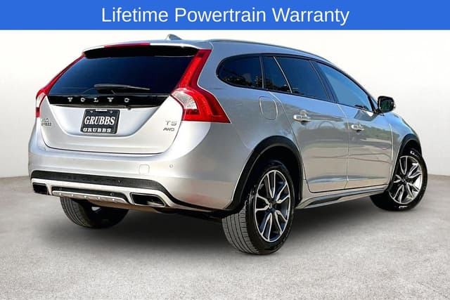 2018 Volvo V60