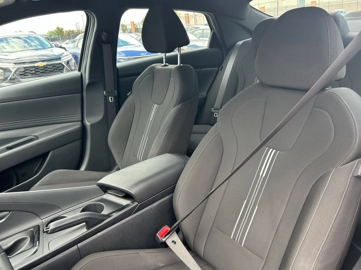 2026 Hyundai Elantra 29