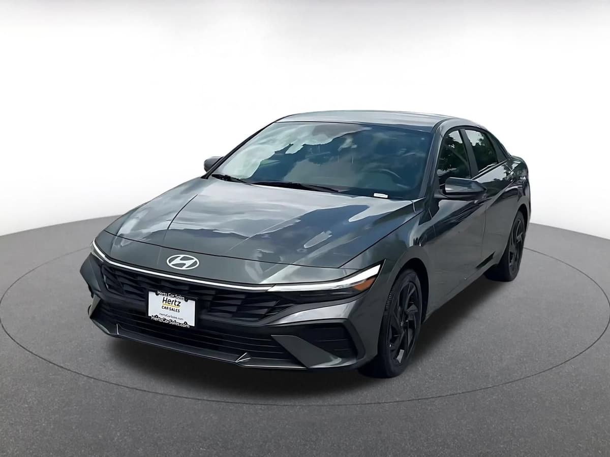 2026 Hyundai Elantra 5
