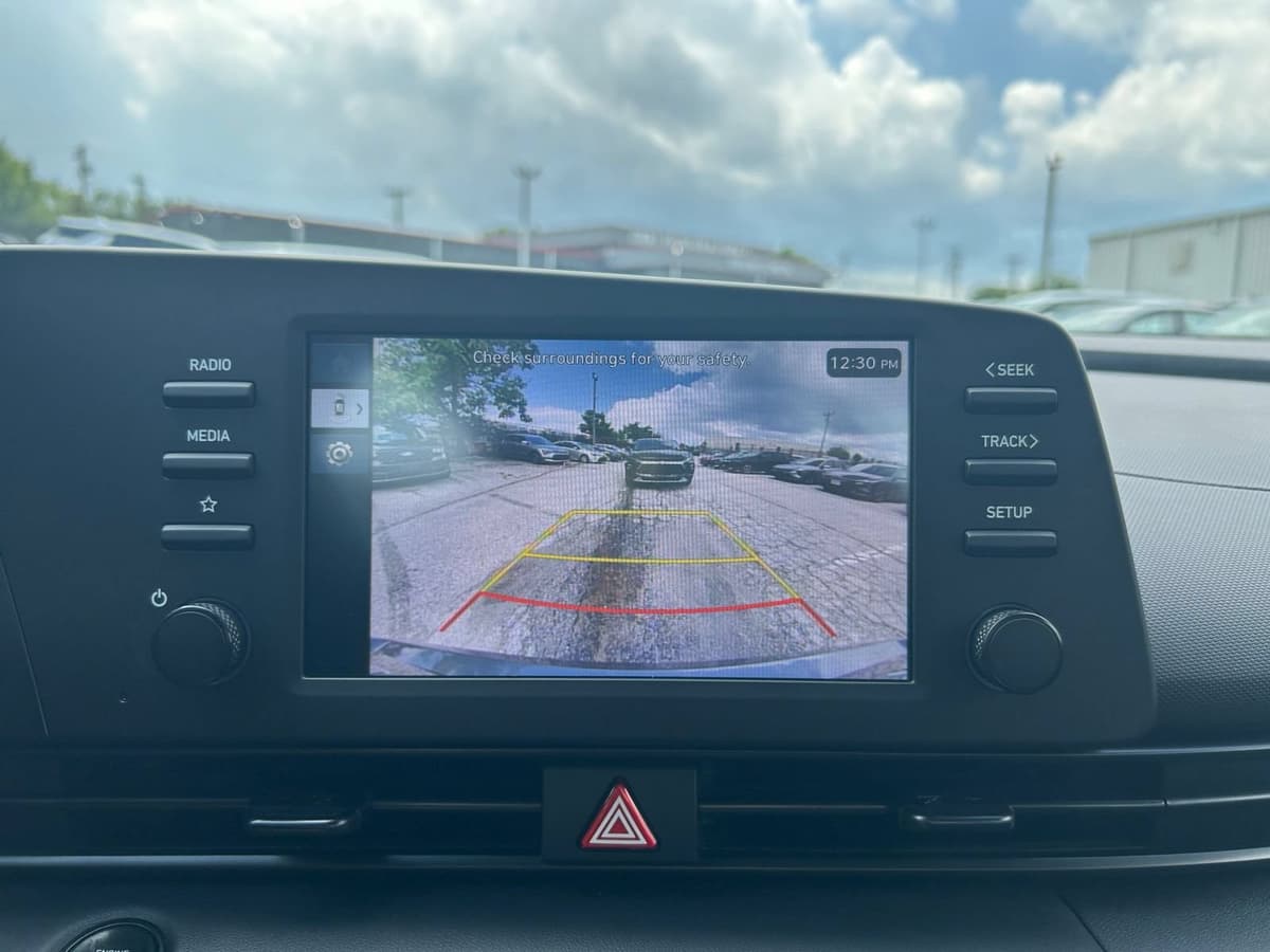 2026 Hyundai Elantra 18