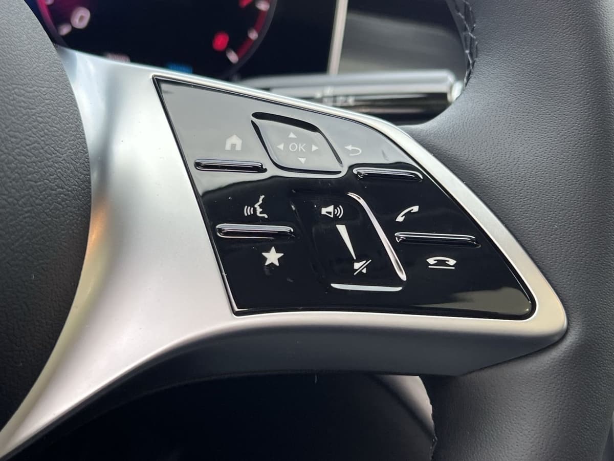2026 Mercedes-Benz C-Class Sedan 36