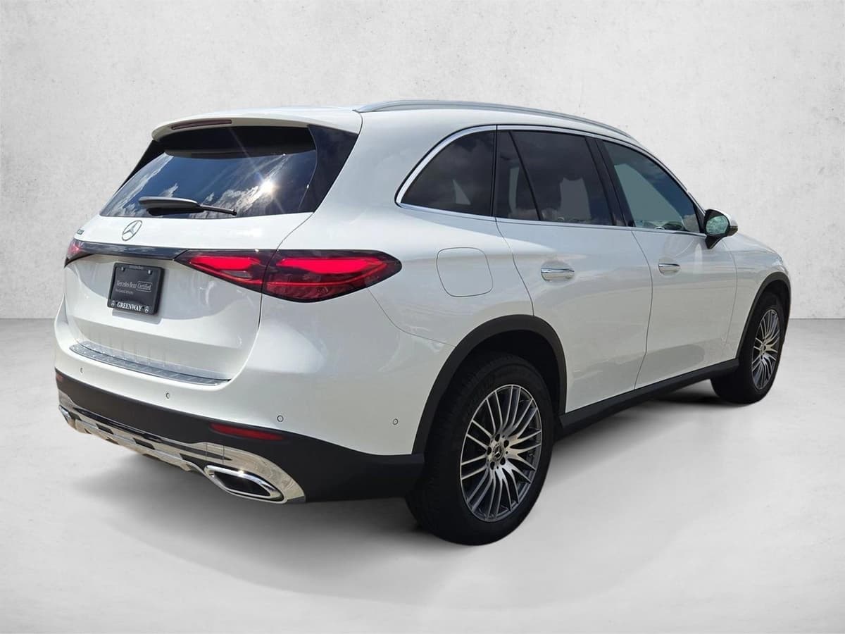 2026 Mercedes-Benz GLC 4