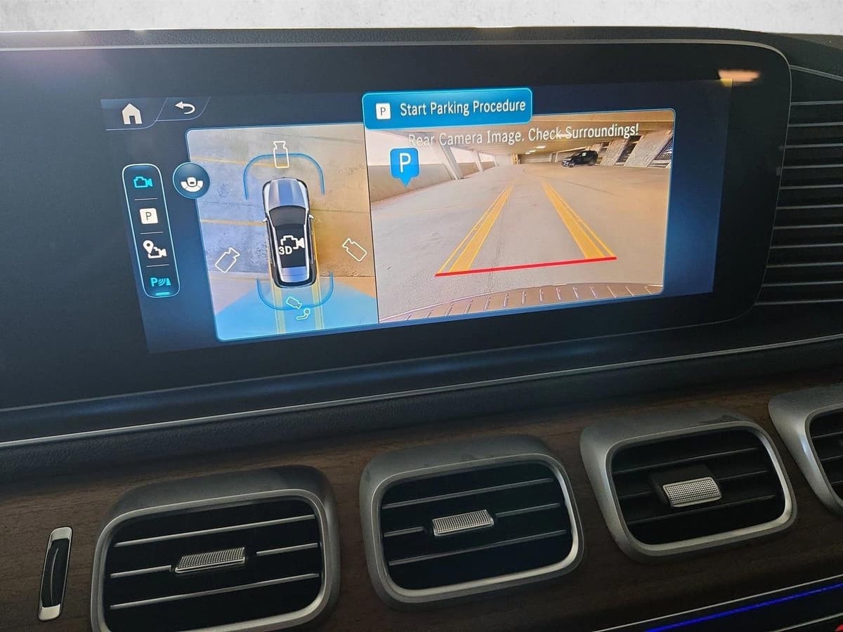 2026 Mercedes-Benz GLE 11