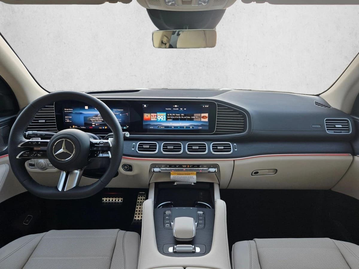 2026 Mercedes-Benz GLS 14