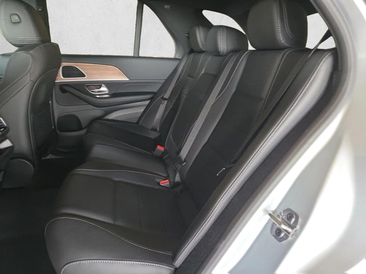 2026 Mercedes-Benz GLE 16