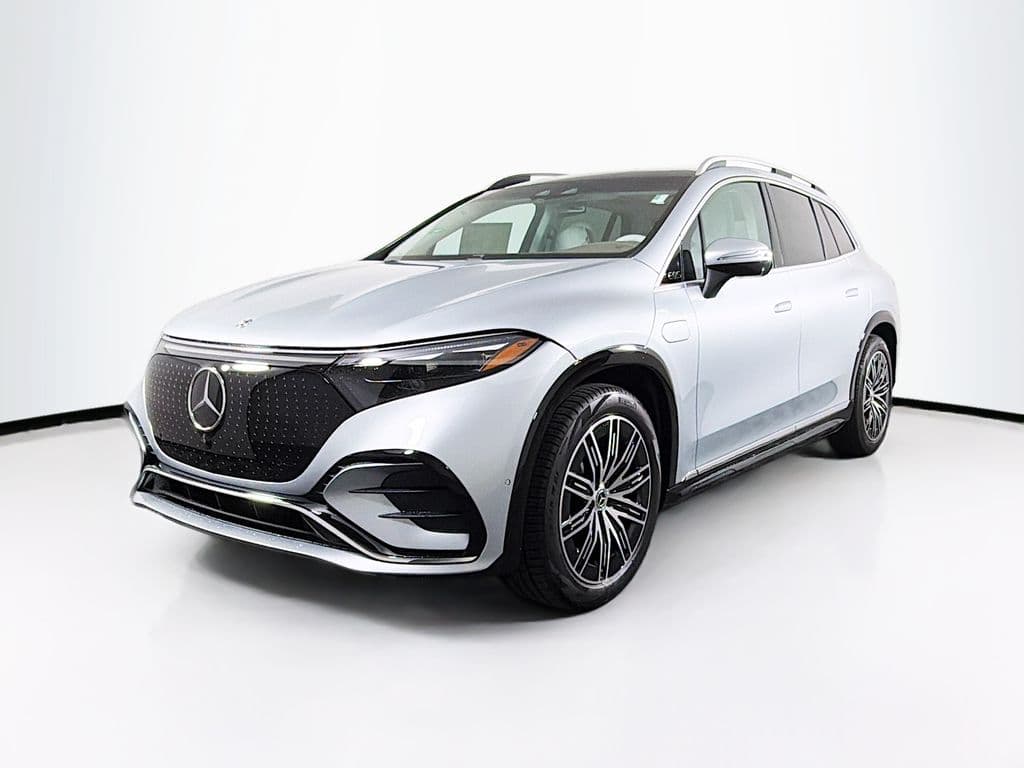 2026 Mercedes-Benz EQS SUV 3
