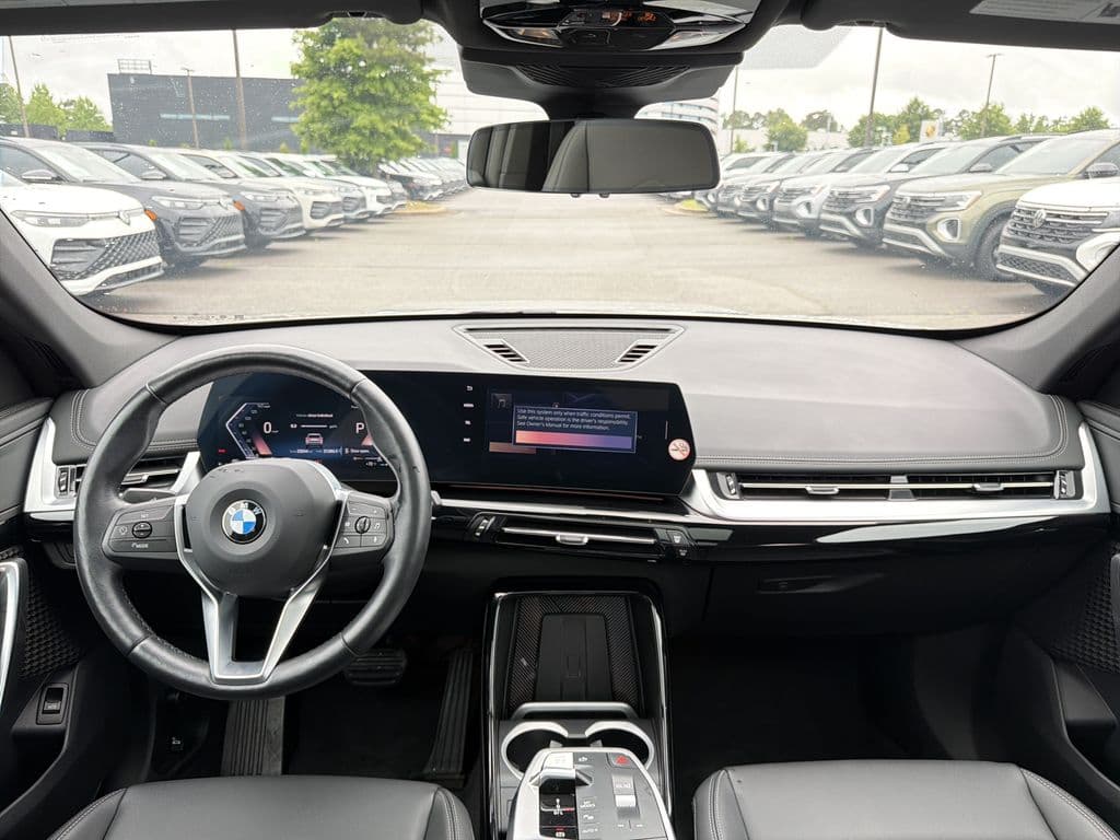 2025 BMW X1 20
