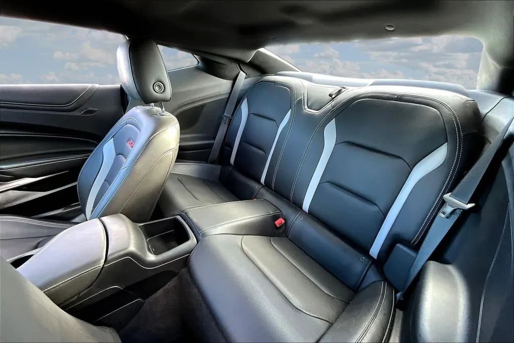2020 Chevrolet Camaro 20