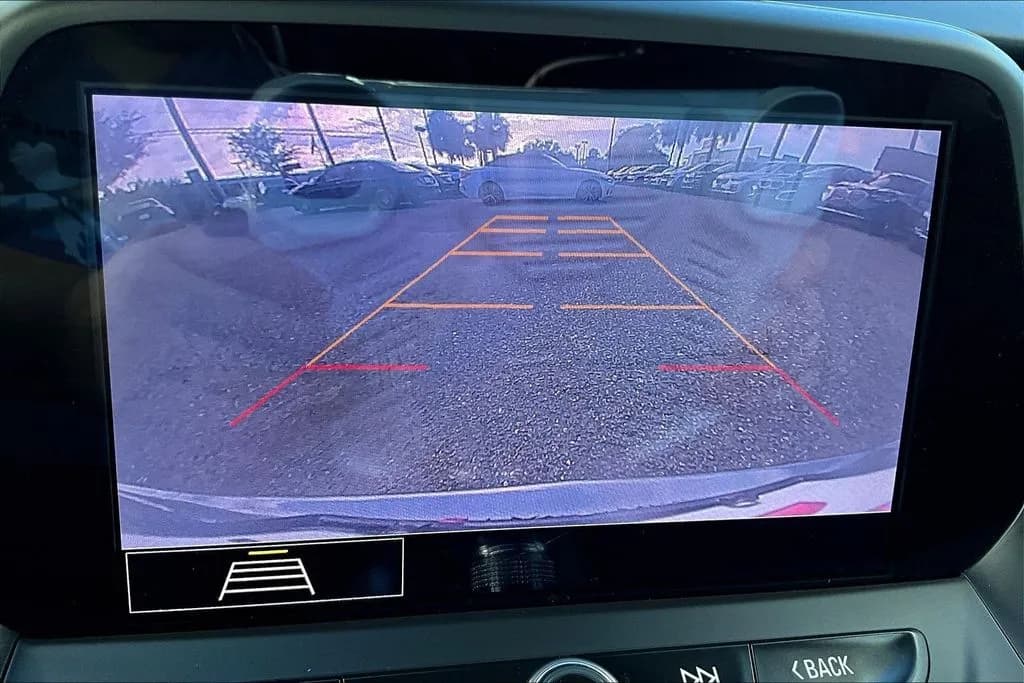 2020 Chevrolet Camaro 14