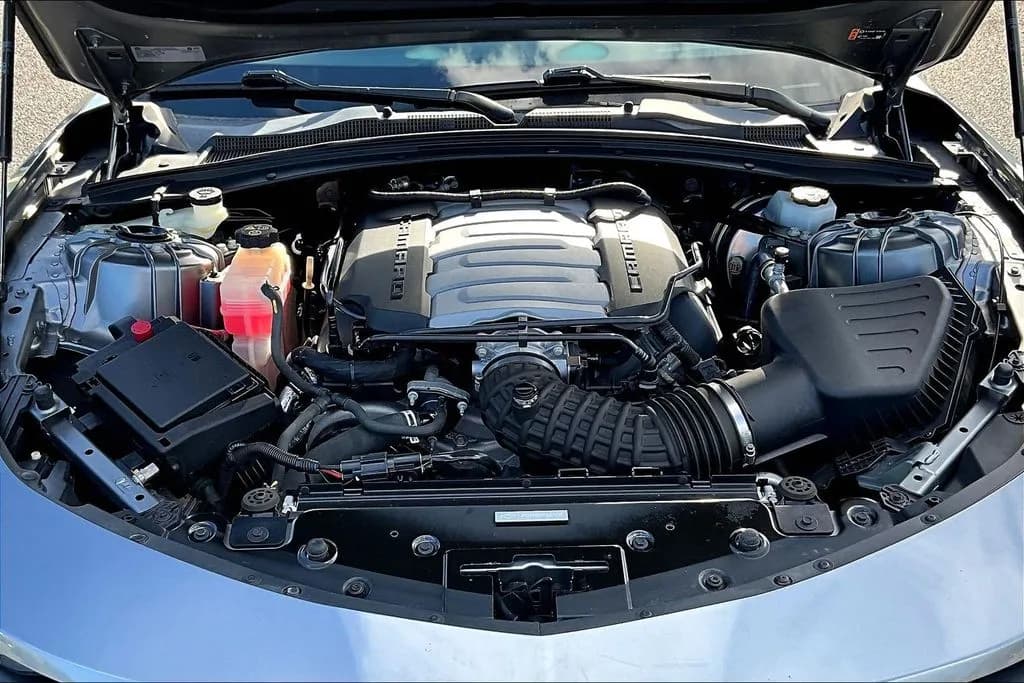 2020 Chevrolet Camaro 28