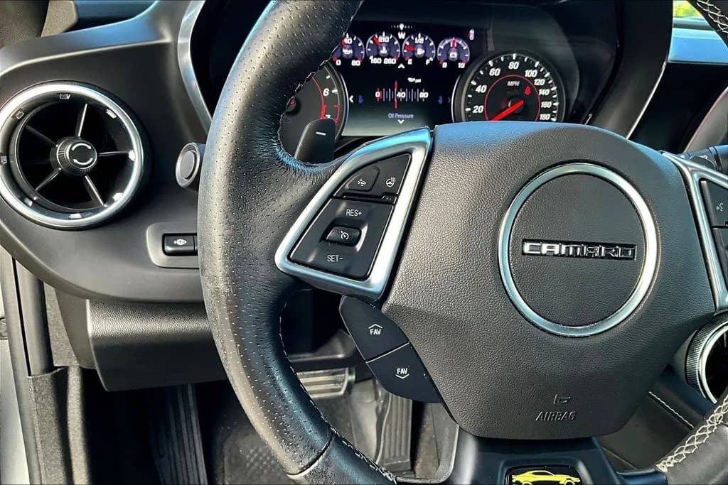 2020 Chevrolet Camaro 11