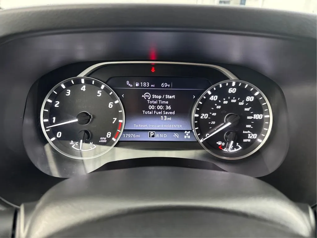 2025 Nissan Frontier 23