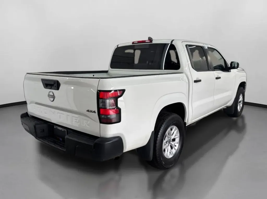 2025 Nissan Frontier 10