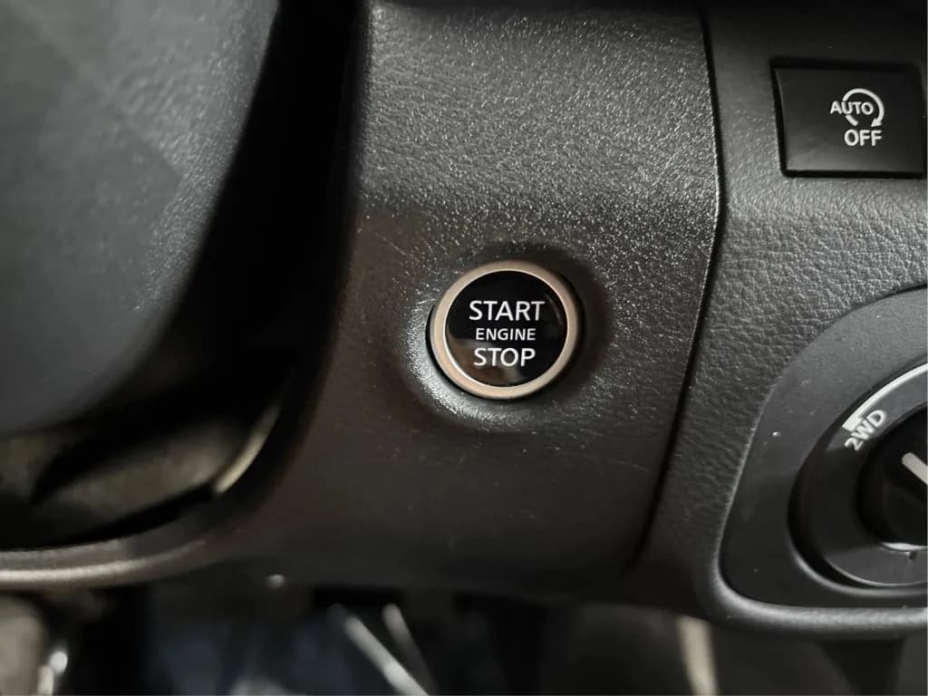 2025 Nissan Frontier 36
