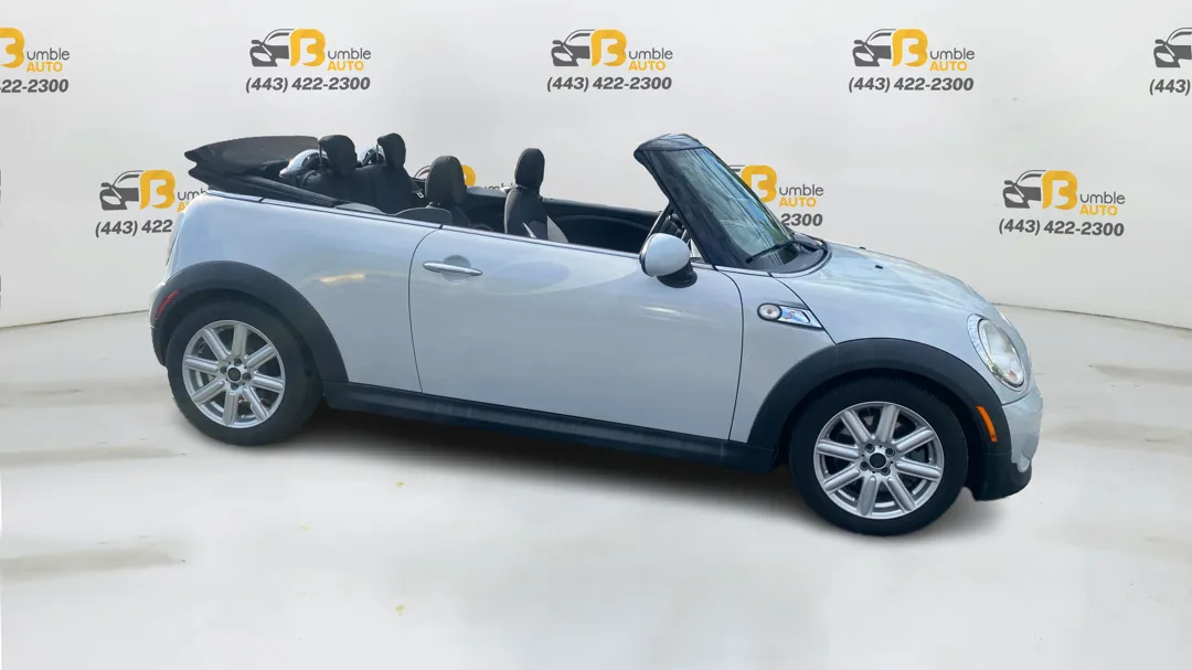 2015 MINI Cooper 4