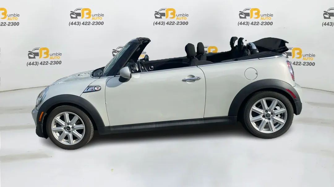 2015 MINI Cooper 8