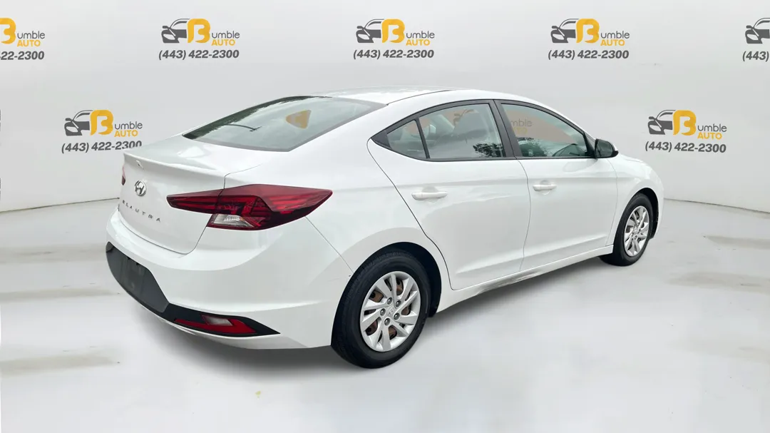 2019 Hyundai Elantra 5