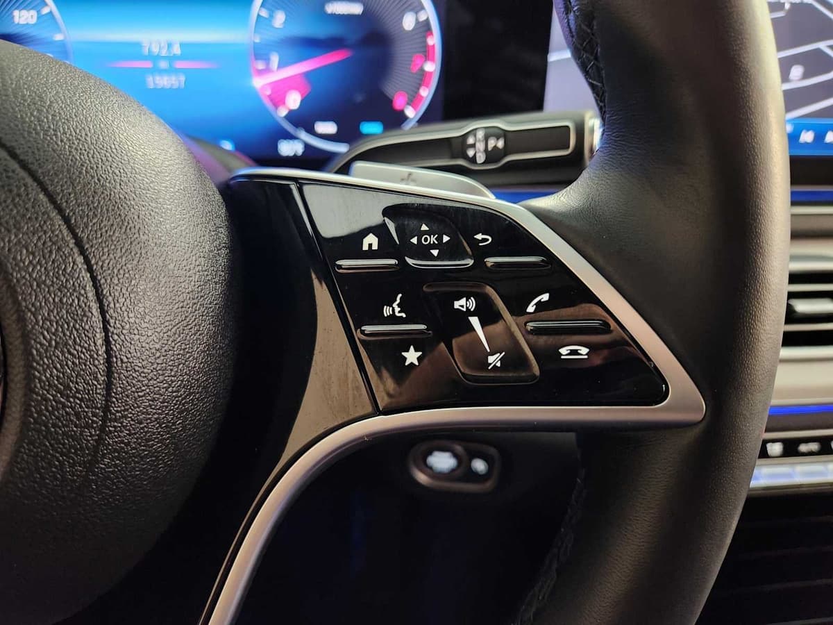 2026 Mercedes-Benz GLS 27