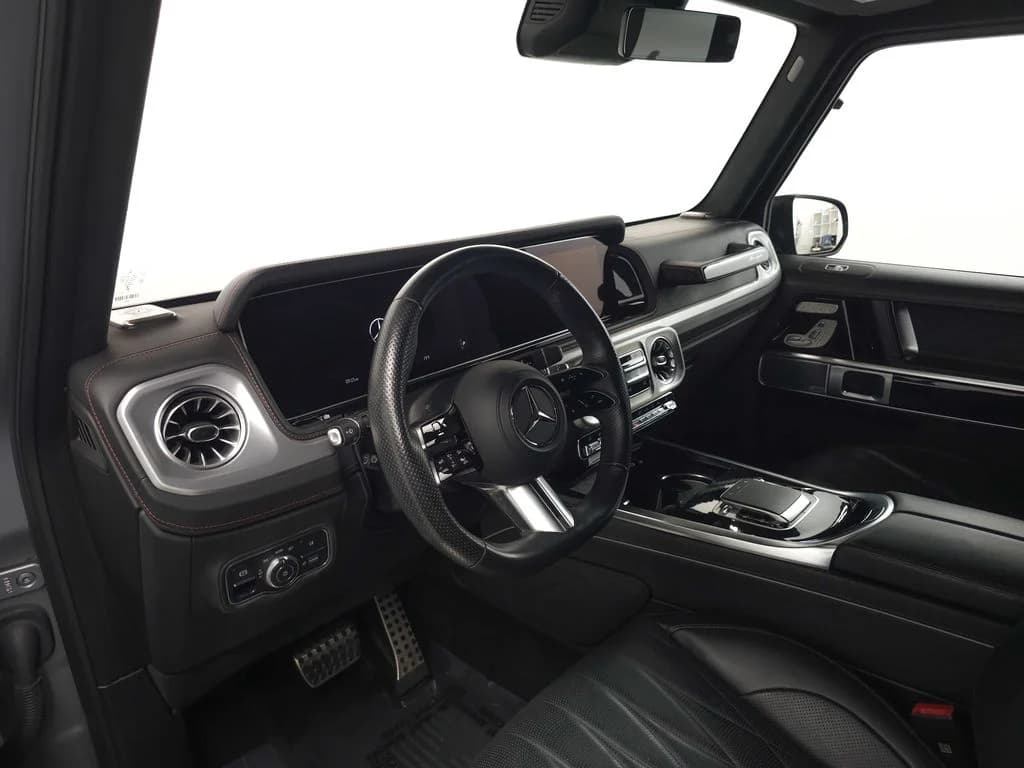 2025 Mercedes-Benz G-Class 7
