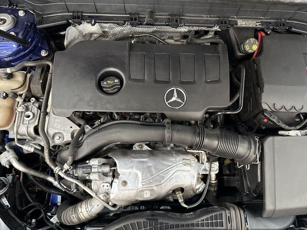 2021 Mercedes-Benz GLB 32