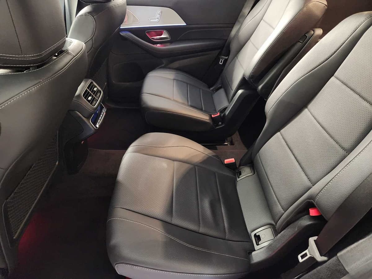 2026 Mercedes-Benz GLS 27