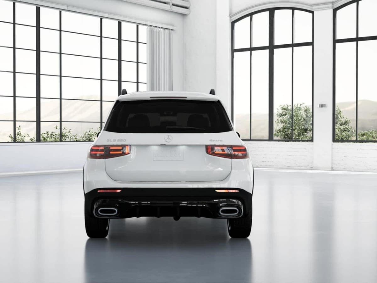 2026 Mercedes-Benz GLB 22