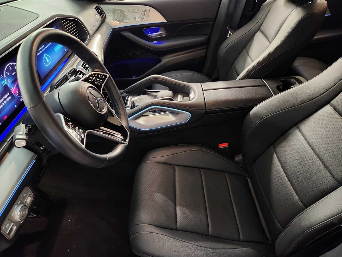 2026 Mercedes-Benz GLS 12