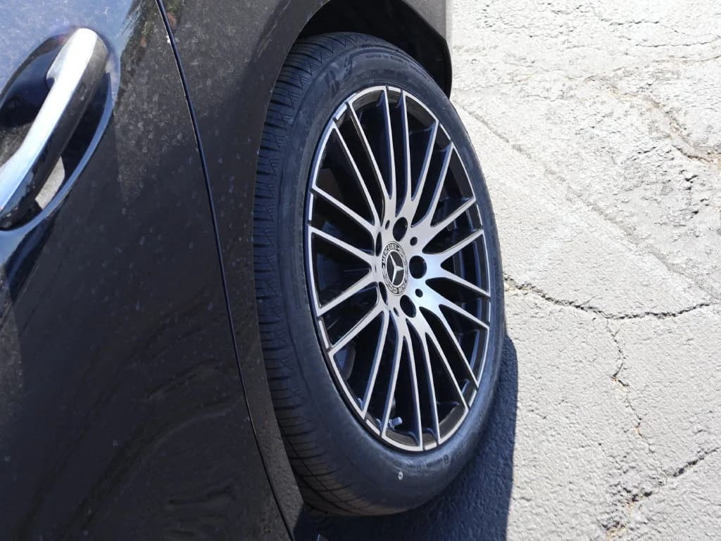 2026 Mercedes-Benz C-Class Sedan 37