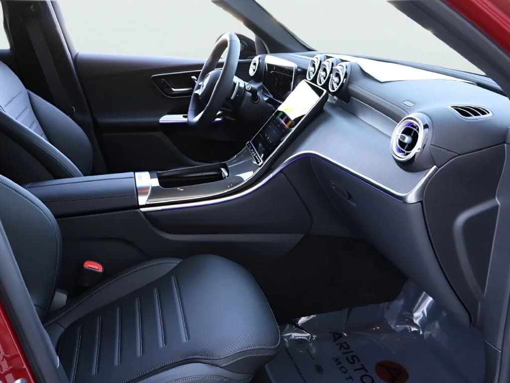 2026 Mercedes-Benz GLC 5
