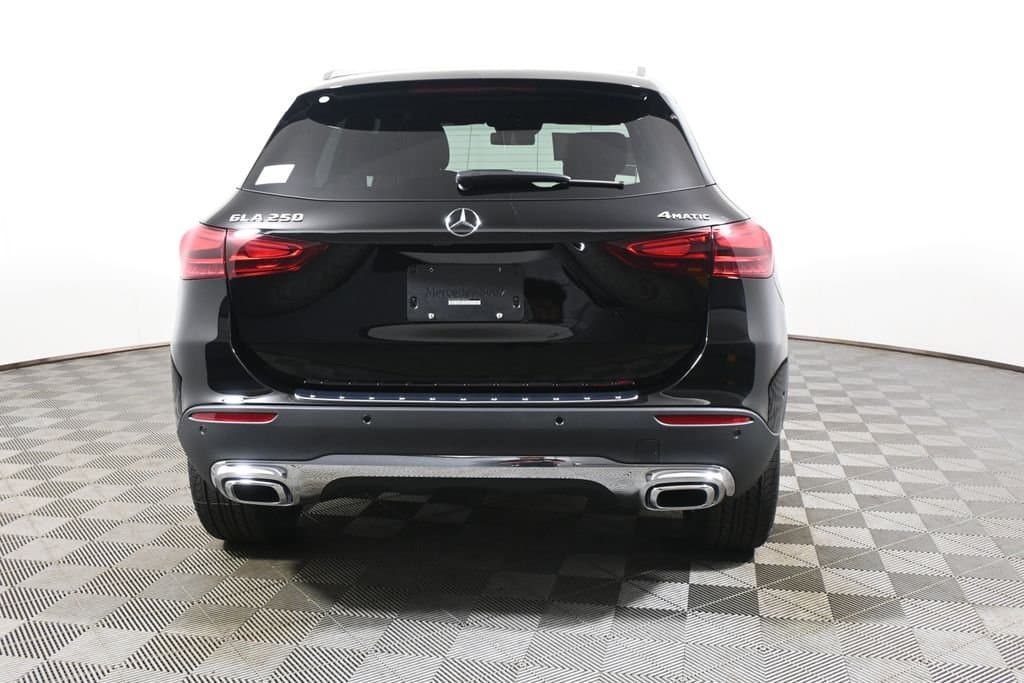 2026 Mercedes-Benz GLA 4