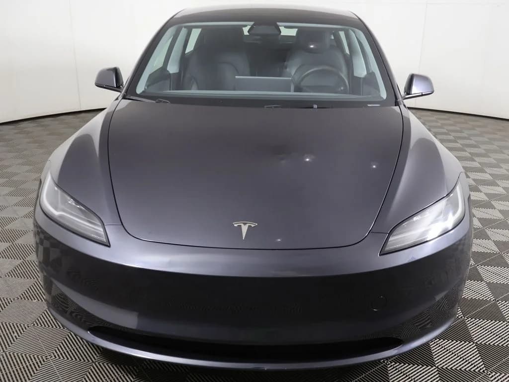 2025 Tesla Model 3 12