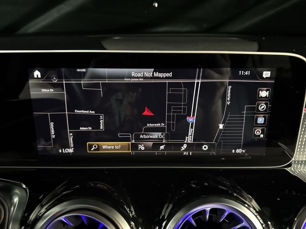 2021 Mercedes-Benz GLB 27
