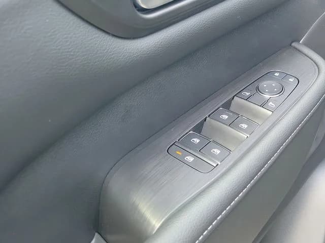 2026 Nissan Armada 12