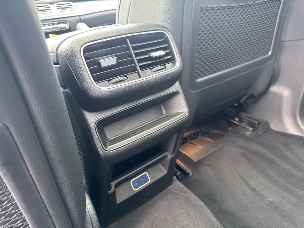 2026 Mercedes-Benz GLE 33