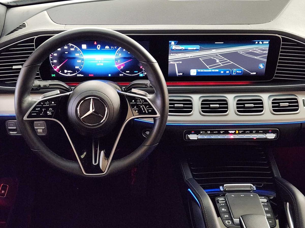2026 Mercedes-Benz GLS 24