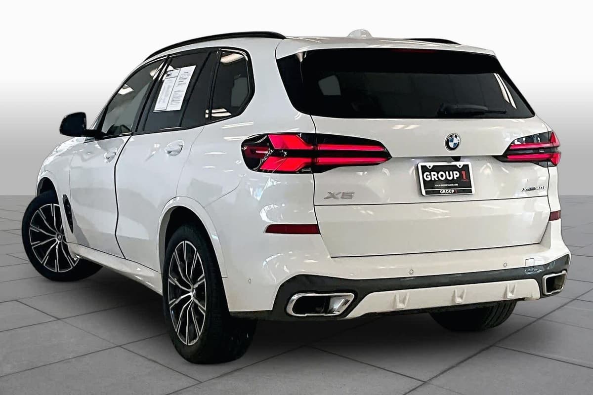 2026 BMW X5 9