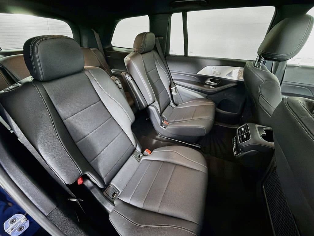 2026 Mercedes-Benz GLS 28