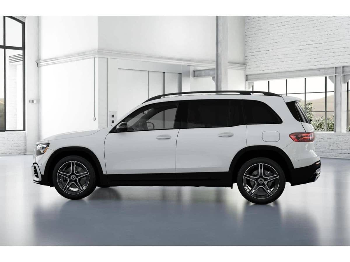 2026 Mercedes-Benz GLB 30