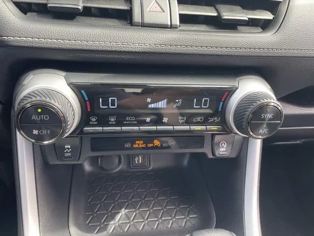 2024 Toyota RAV4 25