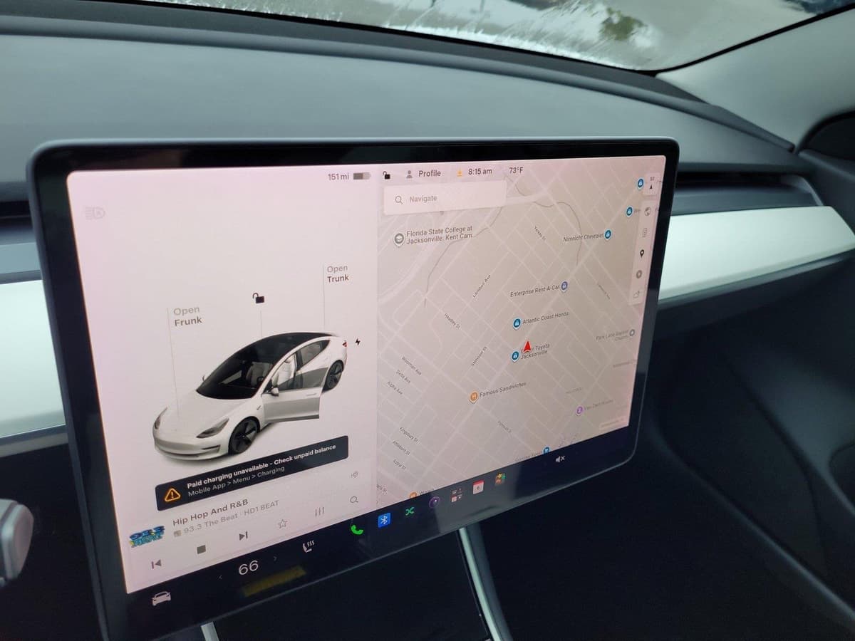 2018 Tesla Model 3 24