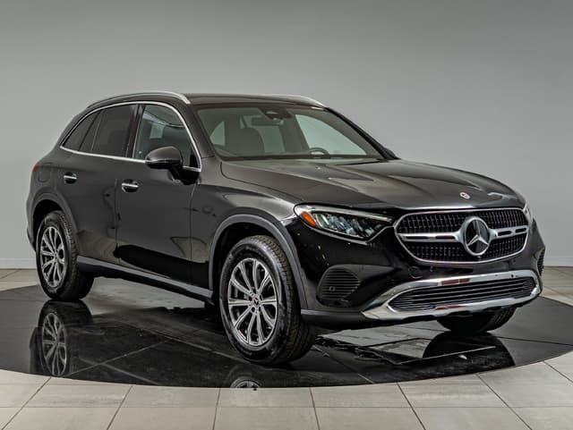2026 Mercedes-Benz GLC