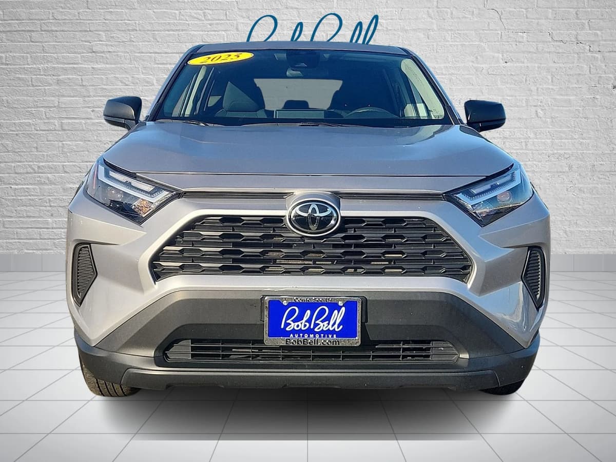 2025 Toyota RAV4 30