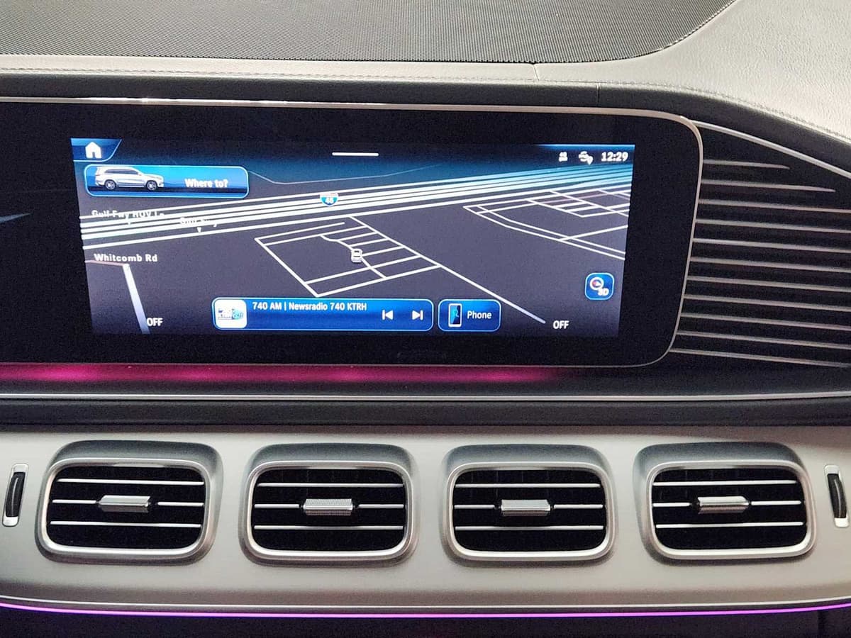 2026 Mercedes-Benz GLS 15