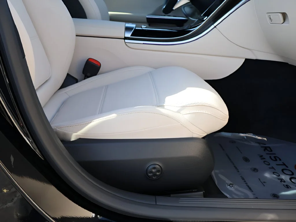 2026 Mercedes-Benz C-Class Sedan 8