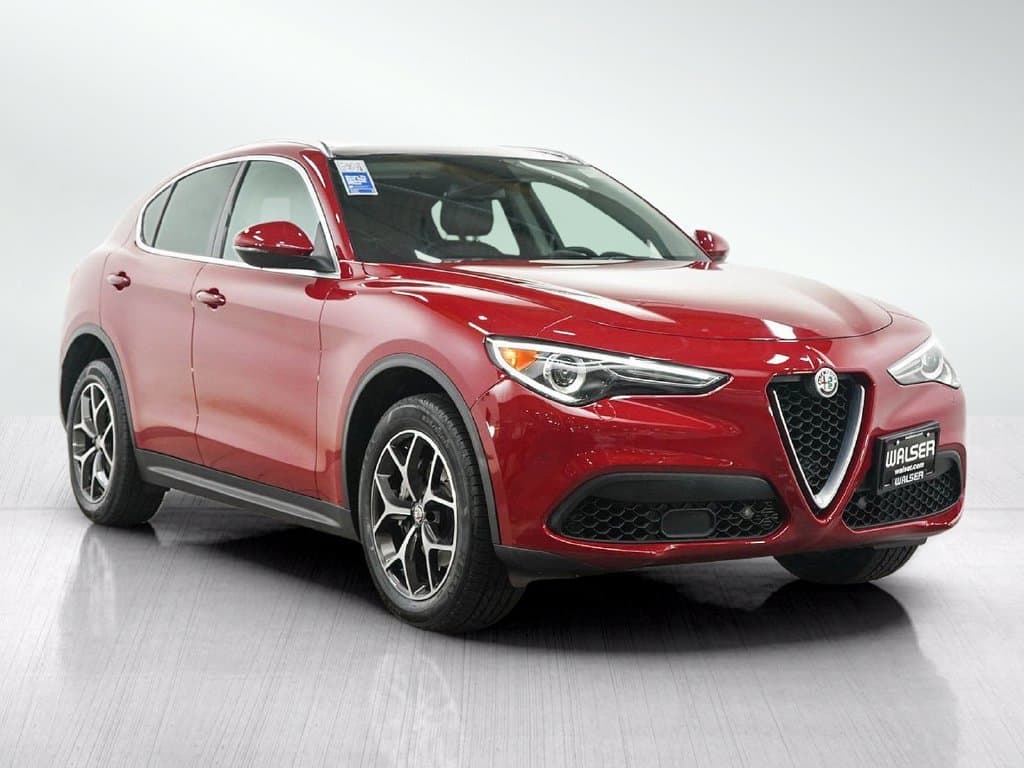 2019 Alfa Romeo Stelvio 5