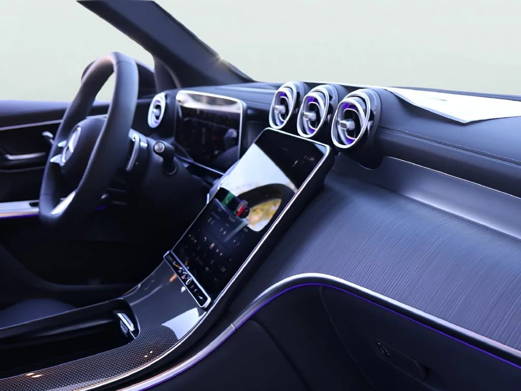 2026 Mercedes-Benz GLC 8